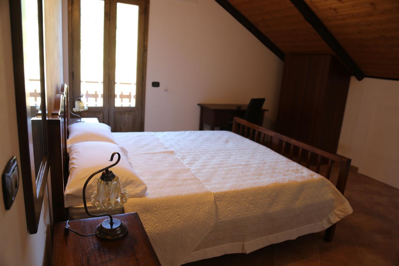 Agriturismo Pirara Sant'Angelo  Eksteriør billede