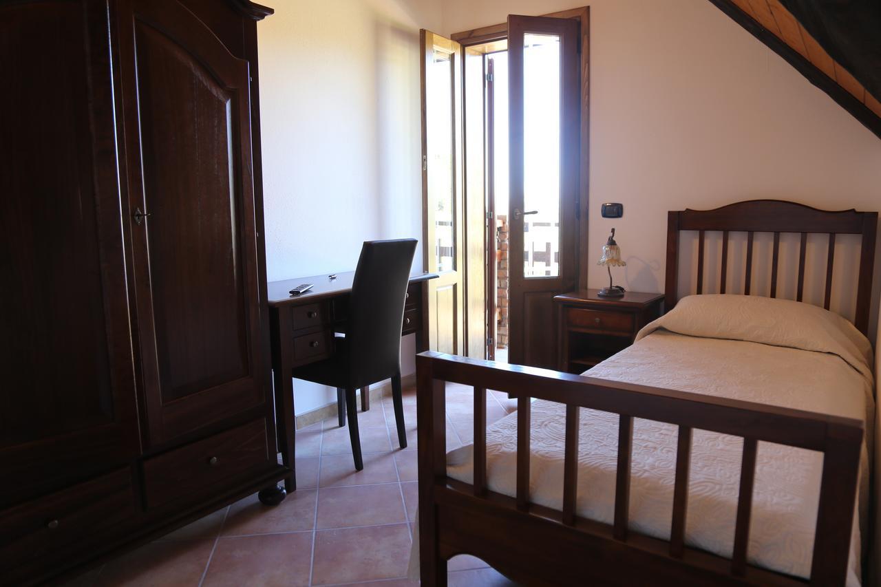 Agriturismo Pirara Sant'Angelo  Eksteriør billede